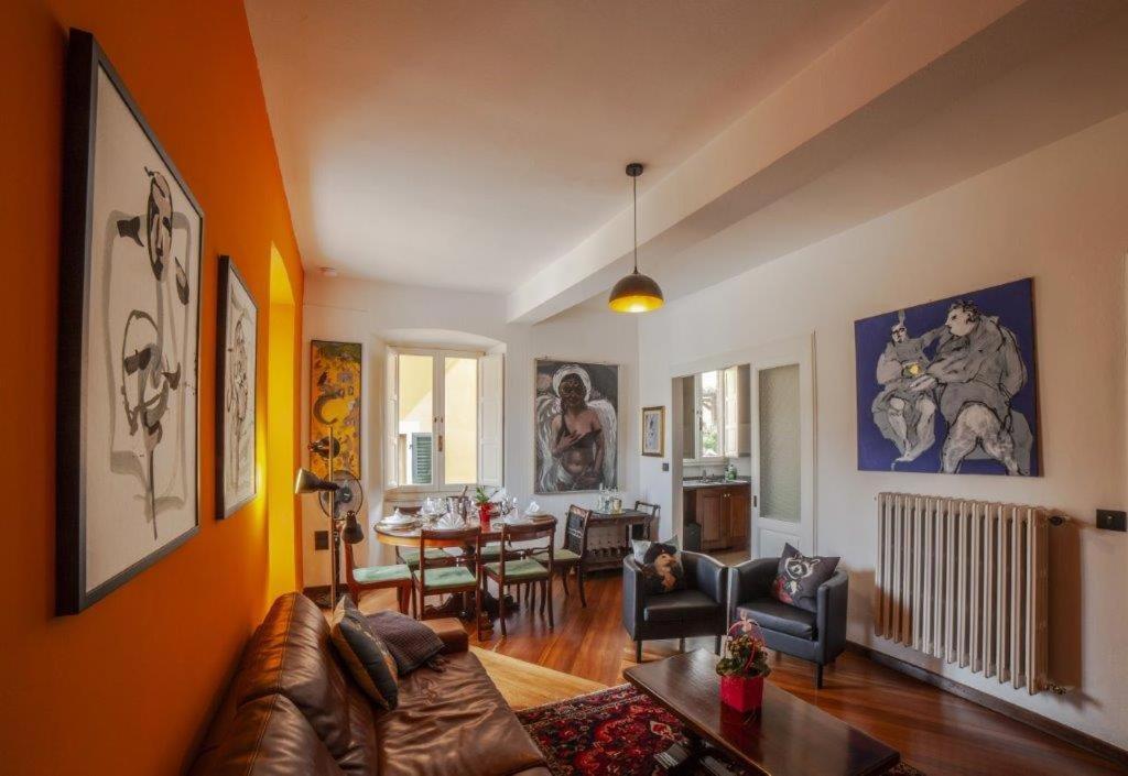 Casa Robina Appartement Barga Buitenkant foto