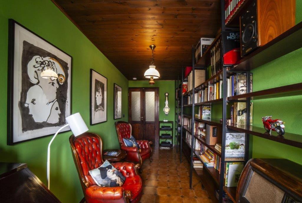 Casa Robina Appartement Barga Buitenkant foto